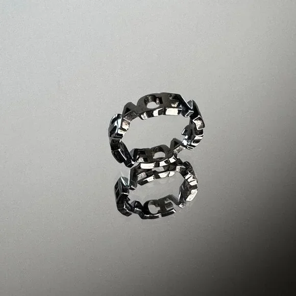 Versace Logo ring - Picture 9 of 14